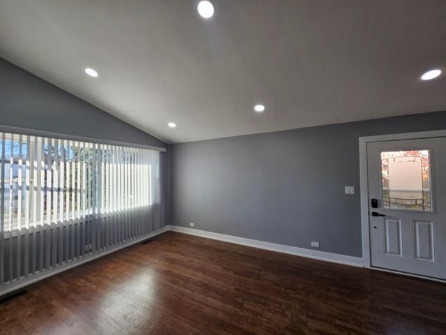 1535 E JANE Avenue, Arlington Heights, IL 60004