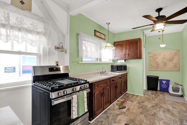 304 E Highland Avenue, Muncie, IN 47303