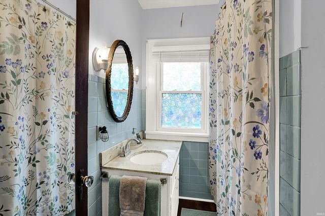 304 E Highland Avenue, Muncie, IN 47303