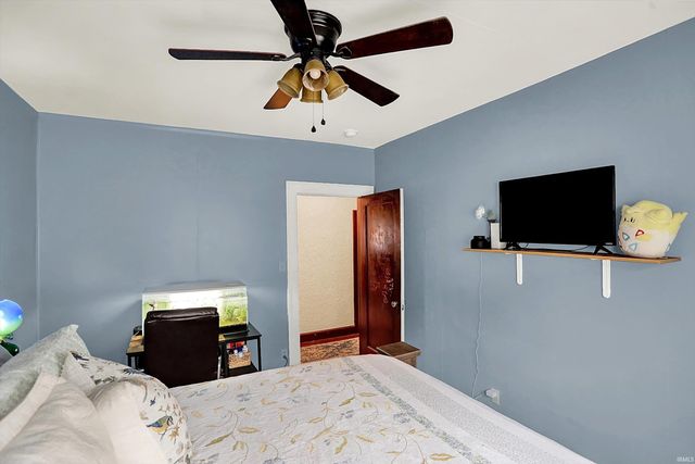 304 E Highland Avenue, Muncie, IN 47303