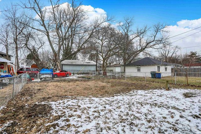 304 E Highland Avenue, Muncie, IN 47303