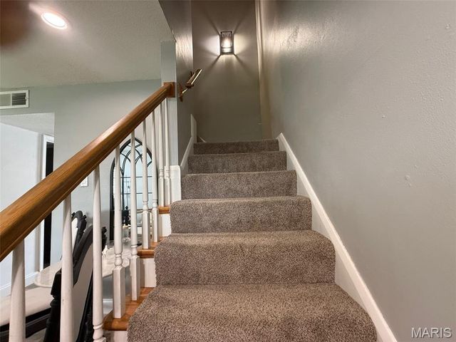 1662 Herault Place, Unincorporated, MO 63125