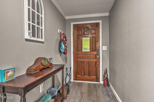 2021 Windsor Avenue, Bristol, TN 37620