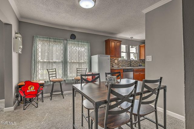 2021 Windsor Avenue, Bristol, TN 37620