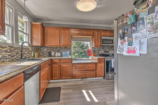 2021 Windsor Avenue, Bristol, TN 37620