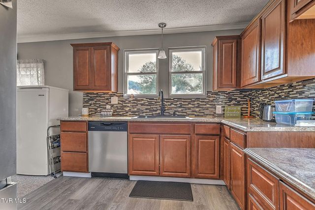 2021 Windsor Avenue, Bristol, TN 37620