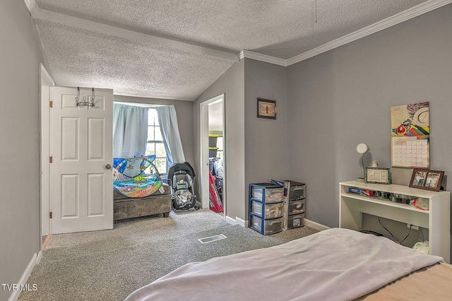 2021 Windsor Avenue, Bristol, TN 37620