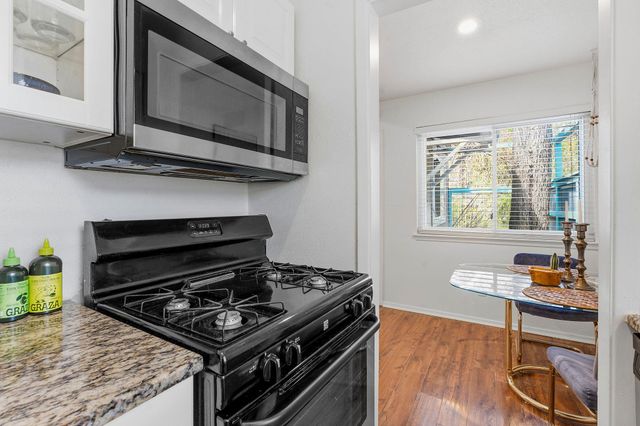 1106 W 22nd ST 1, Austin, TX 78705