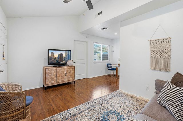 1106 W 22nd ST 1, Austin, TX 78705