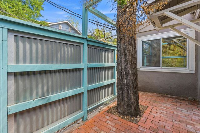 1106 W 22nd ST 1, Austin, TX 78705