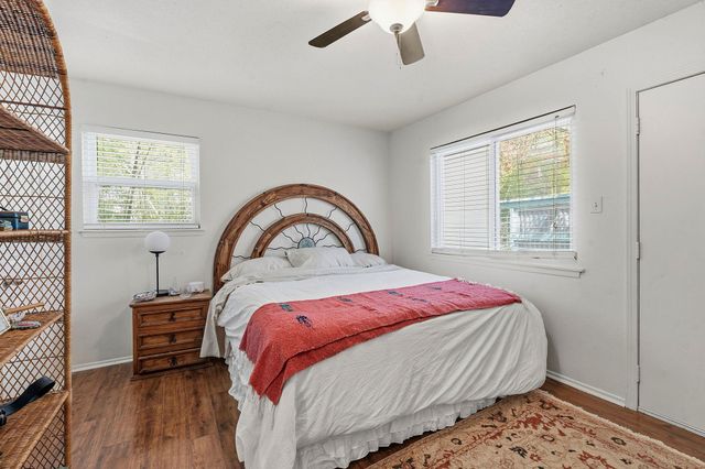 1106 W 22nd ST 1, Austin, TX 78705