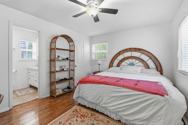 1106 W 22nd ST 1, Austin, TX 78705