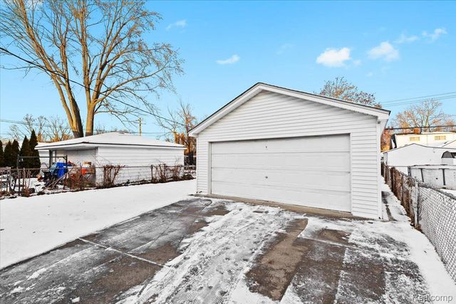 9724 Lenore, Redford Charter Township, MI 48239