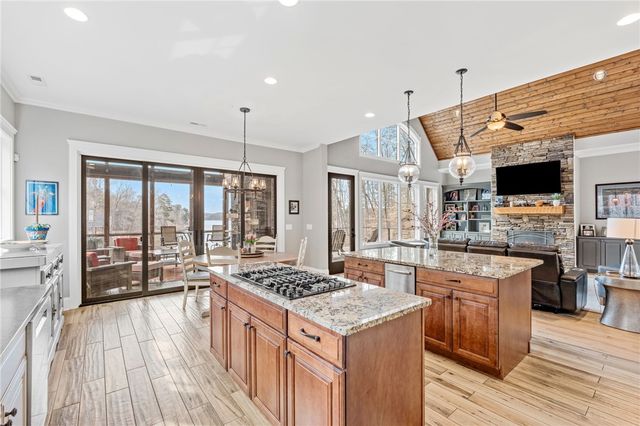 827 Top Ridge Drive, Sunset, SC 29685