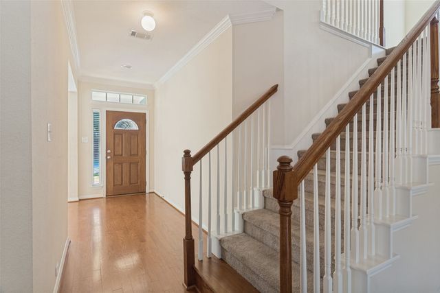 1021 Honeysuckle, Grapevine, TX 76051