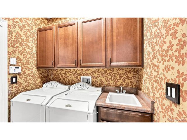 11873 E Maplewood Ave, Englewood, CO 80111