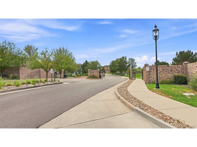 11873 E Maplewood Ave, Englewood, CO 80111
