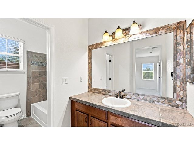 11873 E Maplewood Ave, Englewood, CO 80111