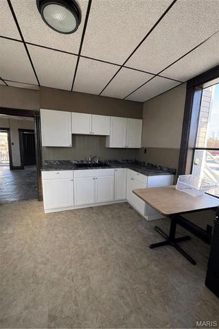 2108 Washington Ave, Granite City, IL 62040