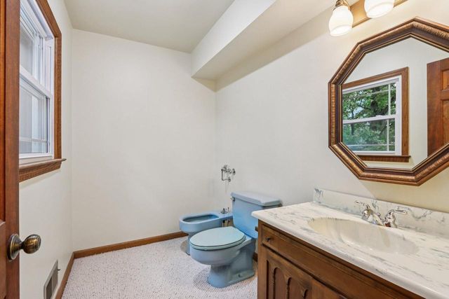 6612 110th STREET, Pleasant Prairie, WI 53158