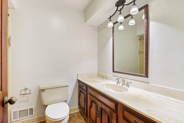 6612 110th STREET, Pleasant Prairie, WI 53158