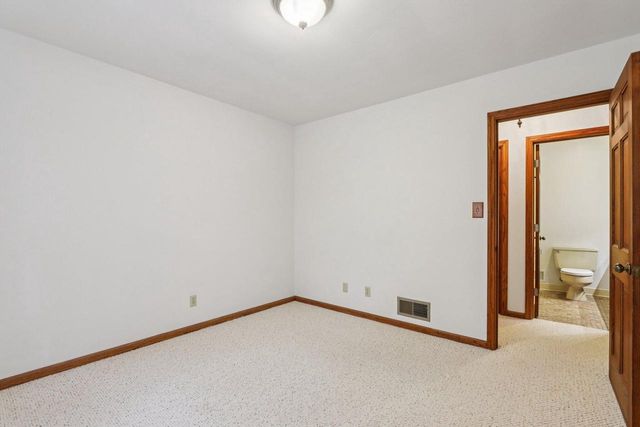 6612 110th STREET, Pleasant Prairie, WI 53158