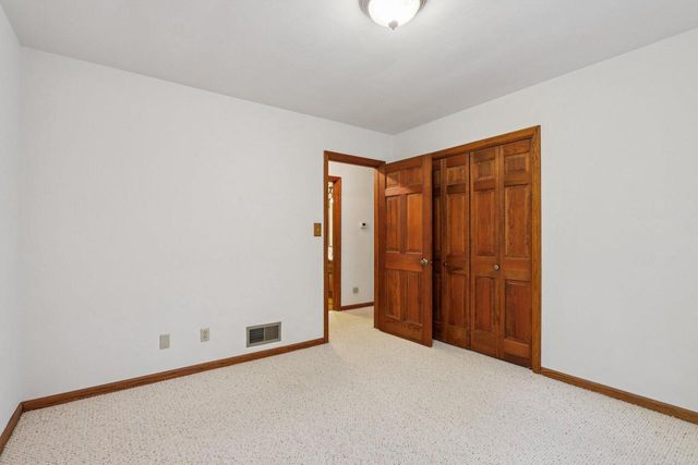 6612 110th STREET, Pleasant Prairie, WI 53158