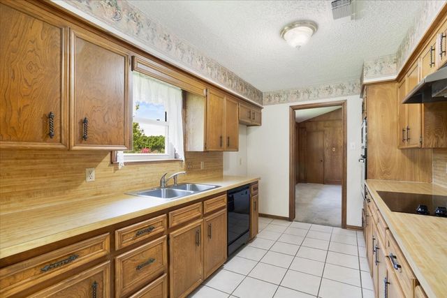 1621 Idlewood Drive, Sherman, TX 75092