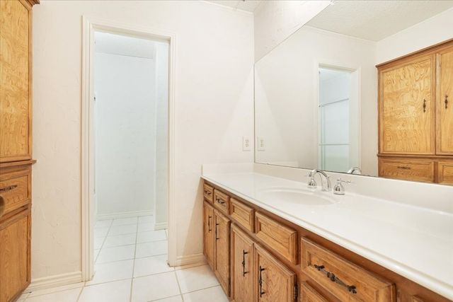 1621 Idlewood Drive, Sherman, TX 75092