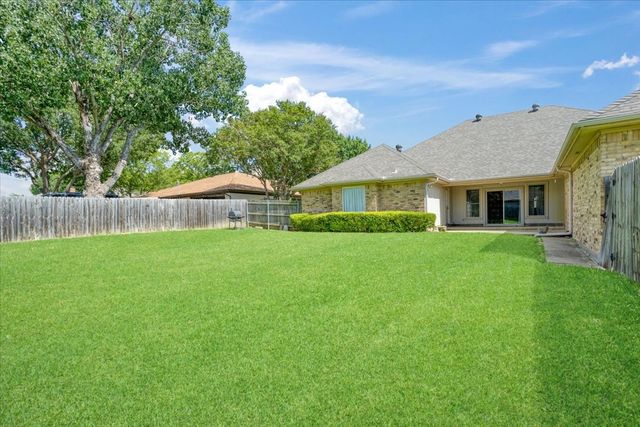 1621 Idlewood Drive, Sherman, TX 75092