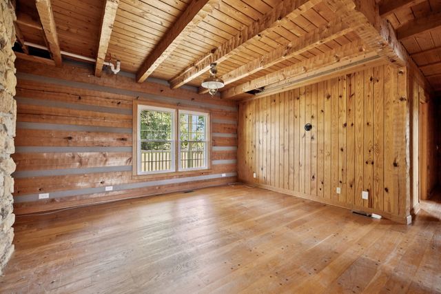 294 Ed Harris Rd, Ashland City, TN 37015