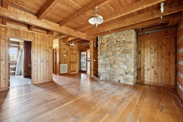 294 Ed Harris Rd, Ashland City, TN 37015