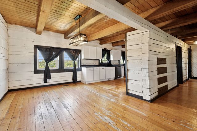 294 Ed Harris Rd, Ashland City, TN 37015