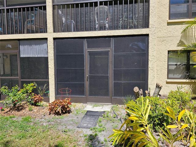425 30TH AVENUE W C104, Bradenton, FL 34205