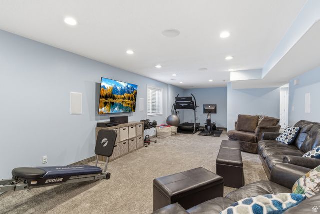1174 W 1395 N, Clinton, UT 84015