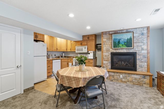 1174 W 1395 N, Clinton, UT 84015