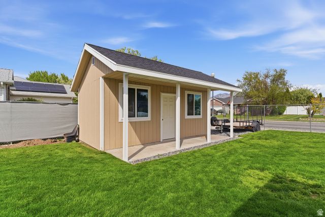 1174 W 1395 N, Clinton, UT 84015