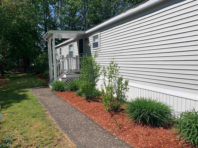 30 Soapstone Lane, Rochester, NH 03867