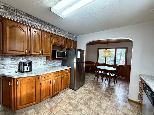 51 Clarskson Avenue, Massena, NY 13662