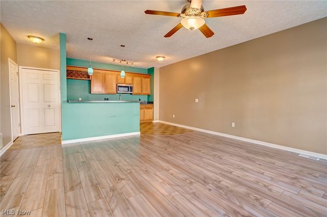 1210 E Chapman Lane 6, Medina, OH 44256