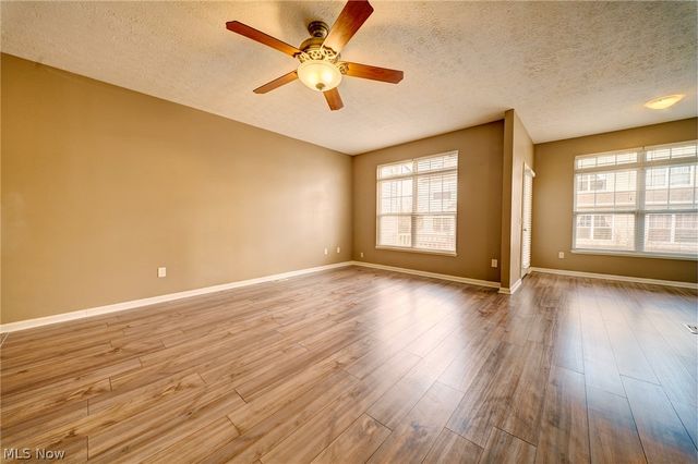 1210 E Chapman Lane 6, Medina, OH 44256