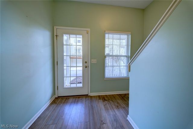 1210 E Chapman Lane 6, Medina, OH 44256