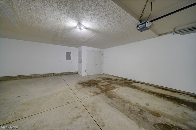 1210 E Chapman Lane 6, Medina, OH 44256