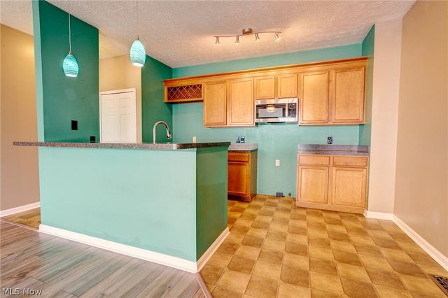 1210 E Chapman Lane 6, Medina, OH 44256