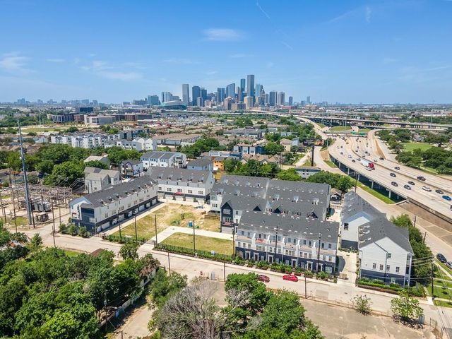 741 Bringhurst Street, Houston, TX 77020