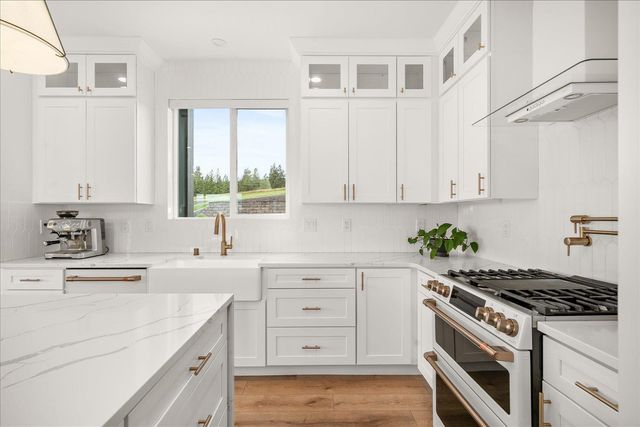20409 E Happy Trails Ln, Otis Orchards, WA 99027