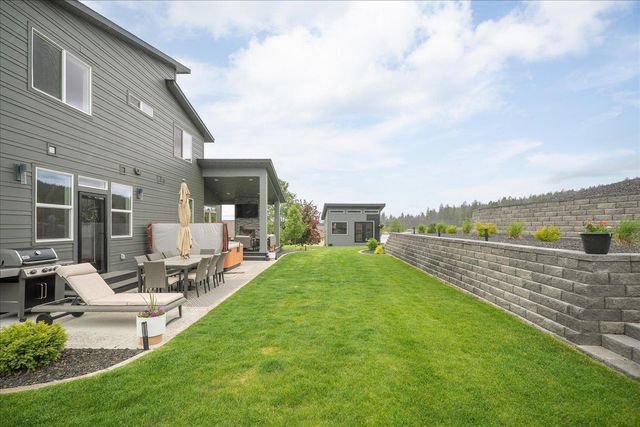 20409 E Happy Trails Ln, Otis Orchards, WA 99027