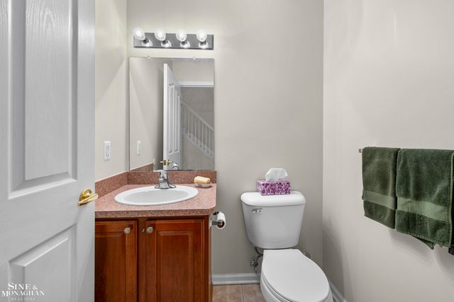 8136 Springdale Drive, White Lake, MI 48386