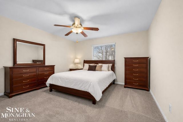 8136 Springdale Drive, White Lake, MI 48386