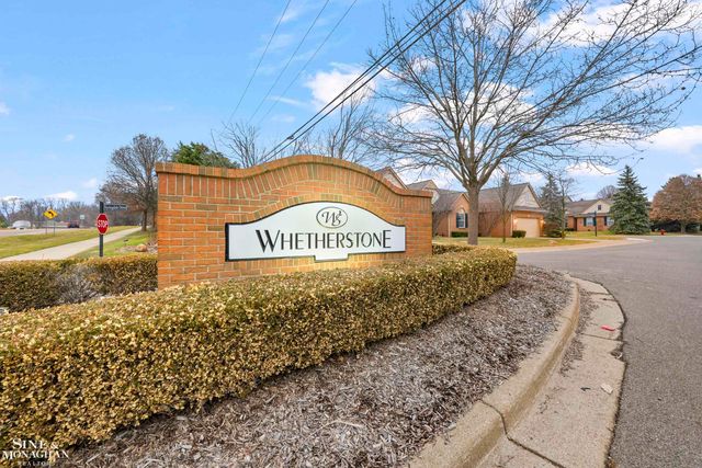 8136 Springdale Drive, White Lake, MI 48386